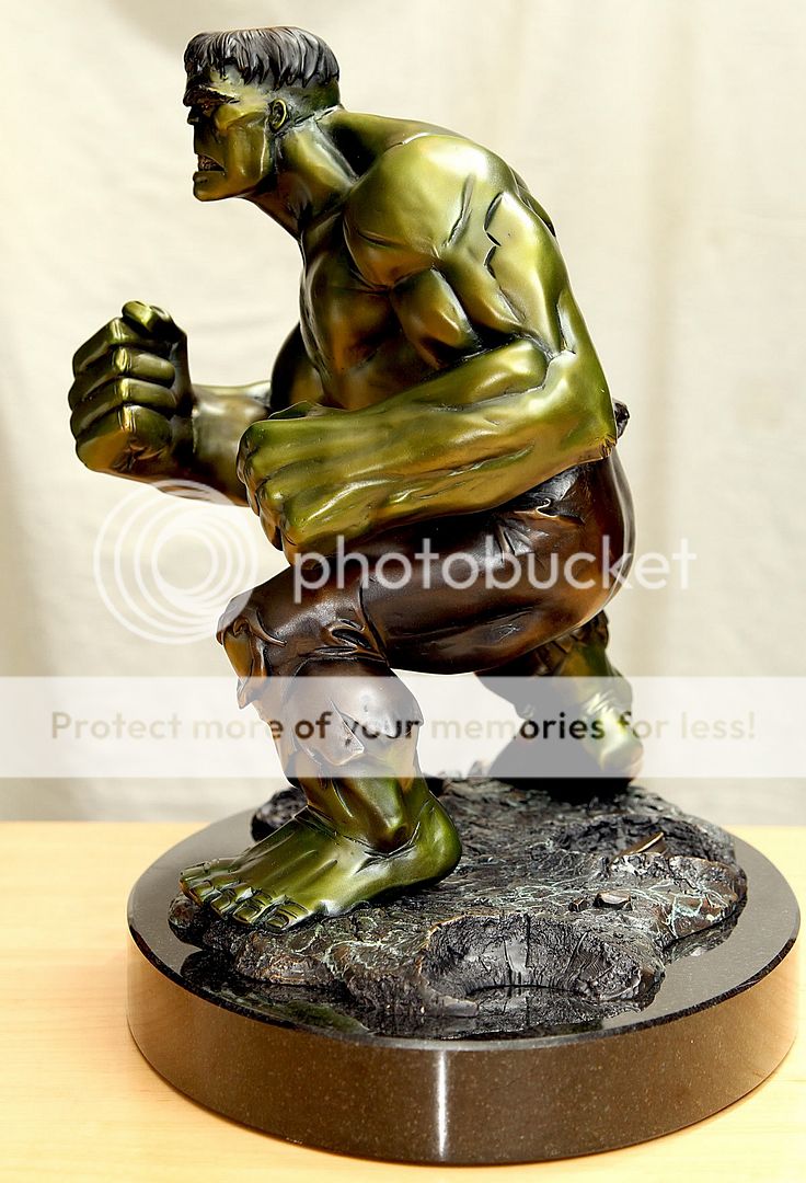 Bowen (Real) Bronze Hulk Statue Forum