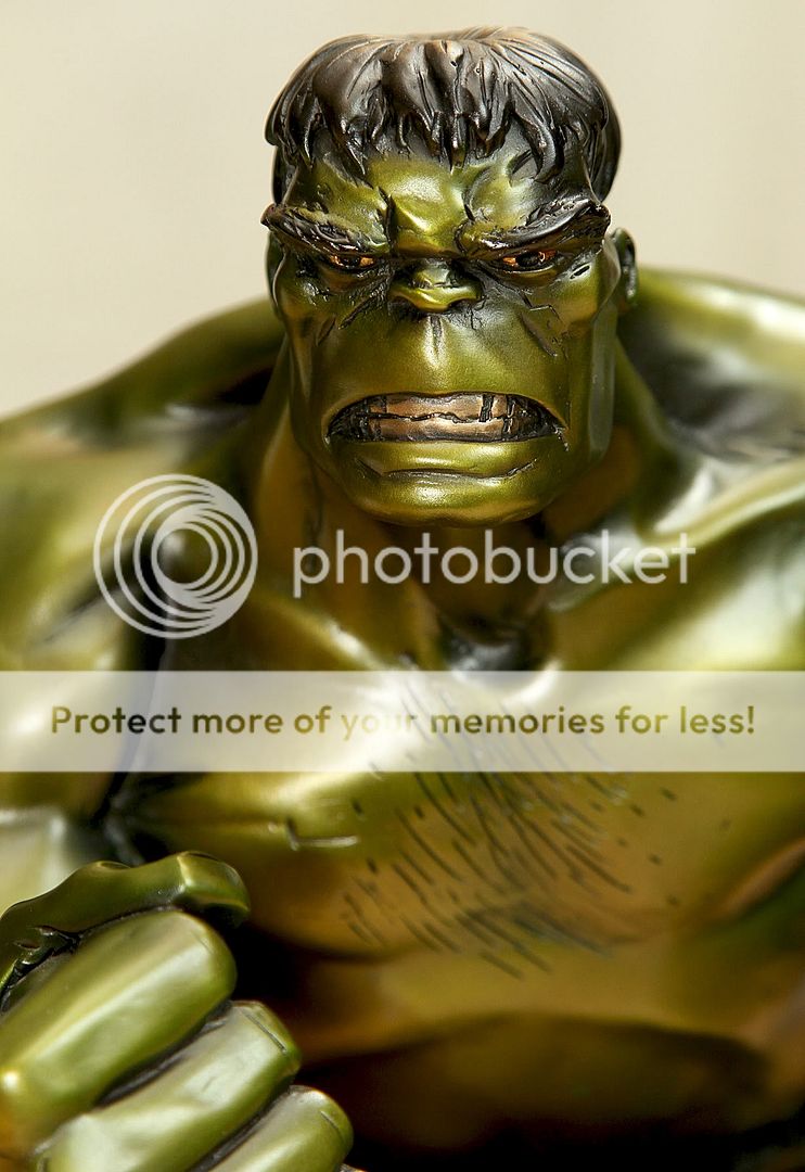 Bowen (Real) Bronze Hulk Statue Forum