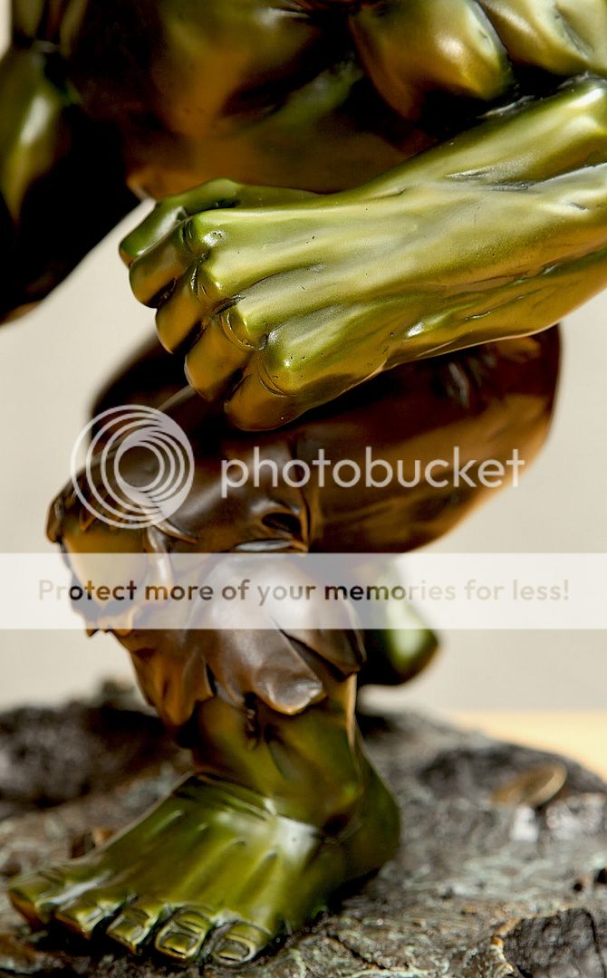 Bowen (Real) Bronze Hulk Statue Forum